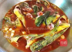 Illustration of how to make boiled yellow pepper dices 16