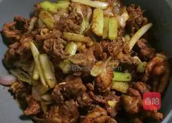 Illustration of how to make chicken pot 8