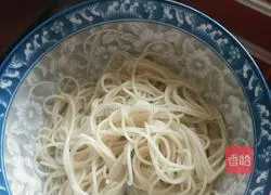 Illustration of how to make golden prawns wrapped around waist 8