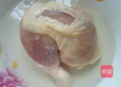 Illustration of how to make saliva chicken 4