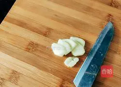 Illustration of how to make beef brisket and broccoli 5