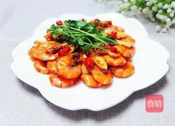 Illustration of how to make wine-braised prawns 14