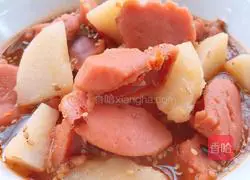 Potato Stewed Sausage Recipe Illustration 4