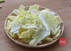 Illustration of how to make fried shrimps with Chinese cabbage 2