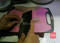 Illustration of how to make peppercorn fish fillets 4