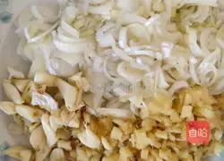 Pork and King Oyster Mushroom Recipe Illustration 2