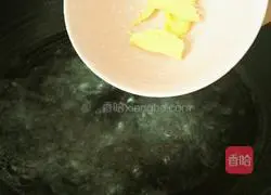 Illustration of how to make antipyretic pitaya shrimp 4