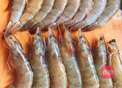 Illustration of how to make garlic vermicelli shrimp 2