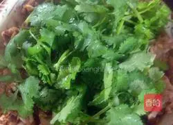 Illustration of how to make steamed pork ribs with sand tea sauce 12