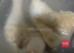 Illustration of how to make saliva chicken 2