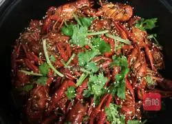 Illustration of how to make spicy crayfish 5