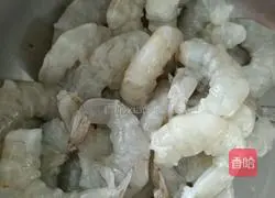  Illustration of how to make fresh shrimp balls 2