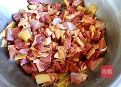 Illustration of how to make spicy chicken diced 9