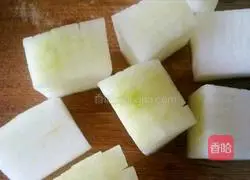 Illustration of braised minced pork and winter melon 2