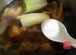 Illustration of Braised Chicken Feet 10