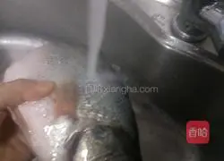 Illustration of how to make steamed seabass 2