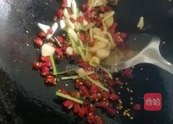 Illustration of how to make spicy chicken diced 11