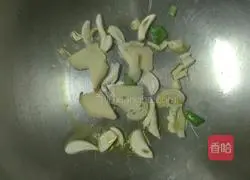 Illustration of how to make spicy hotpot 9