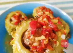 Illustration of how to make bitter melon stuffed with pork and tofu 7