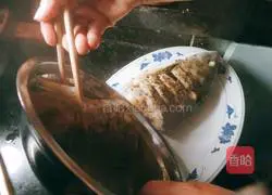 Illustration of how to make steamed fish 9