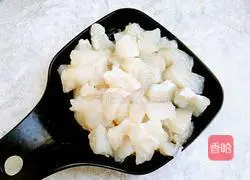 Illustration of how to make crispy fish balls 2