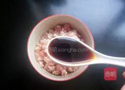 Illustration of how to make fried minced meat with corn kernels 6