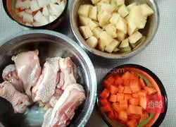 Illustration of how to make curry chicken legs 1