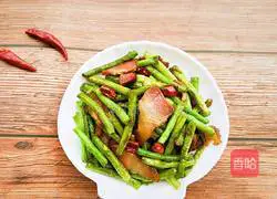 Dried bacon Illustration of how to stir-fry beans 11