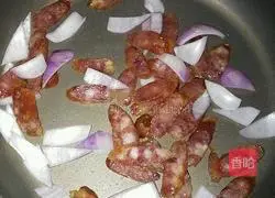 Illustration of making sausage and potatoes 5