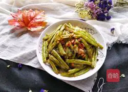 Garlic dry stir-fry for four seasons Illustration of how to make beans 14