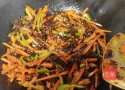 Illustration of how to make fish-flavored shredded pork 8