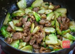 Illustration of how to make stir-fried pork slices with vegetables 8