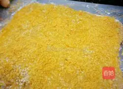 Golden Shrimp Cake Recipe Illustration 5