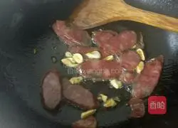 Illustration of how to marry Jinlan for a long time (stir-fried broccoli with sausages) 5