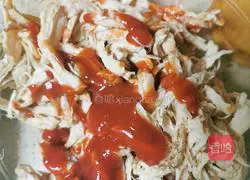 Oven shredded chicken breast (can be staple food or snack) low-fat and low-calorie recipe illustration 2
