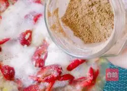 Illustration of how to make garlic crayfish 11