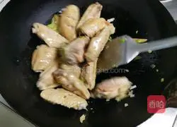 Illustration of how to make Coke Chicken Wings 4