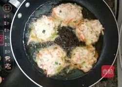 Illustration of how to make carrot pumpkin cake 5