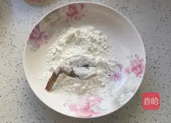 Illustration of how to make fried shrimp steak 6