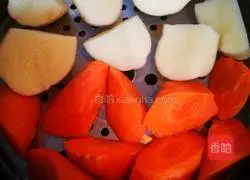 # Steamed Vegetables# Carrots, Chicken, Mashed Potatoes Recipe Illustration 2