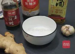 Illustration of braised prawns 2