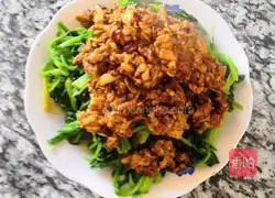 Illustration of how to make spinach with sauce 6