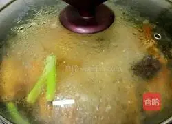 Illustration of braised chicken wings 8