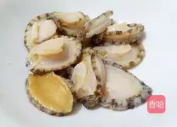 Illustration of how to make abalone stewed with potatoes 2