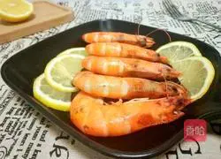 Hebei lemon shrimp recipe illustration 7