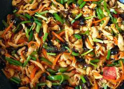 Illustration of how to make fish-flavored shredded chicken 19