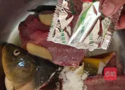 Illustration of how to make pickled fish 6