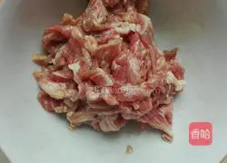 Illustration of how to make shredded lettuce and pork 2