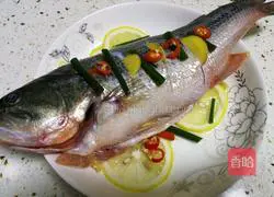 Thai Lemon Bass Recipe Illustration 5