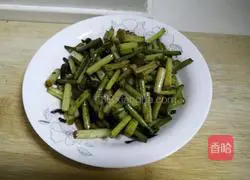 Illustration of how to make stir-fried beef with garlic moss 9